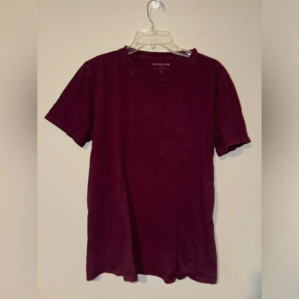 Everlane Maroon Short Sleeve Pocket Tee medium